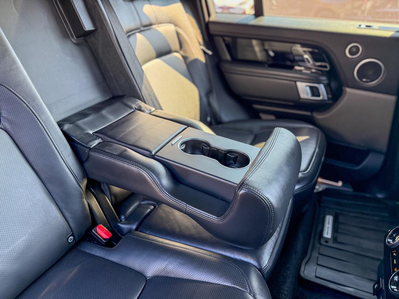2020 Land Rover Range Rover P400 3.0L I6 MHEV HSE SWB Photo