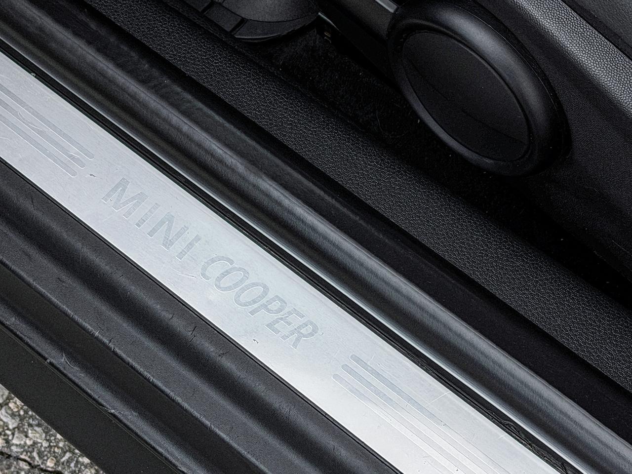 2011 MINI Cooper Convertible Photo