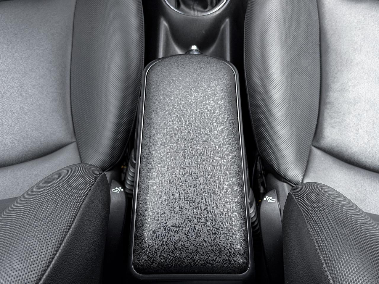 2011 MINI Cooper Convertible Photo