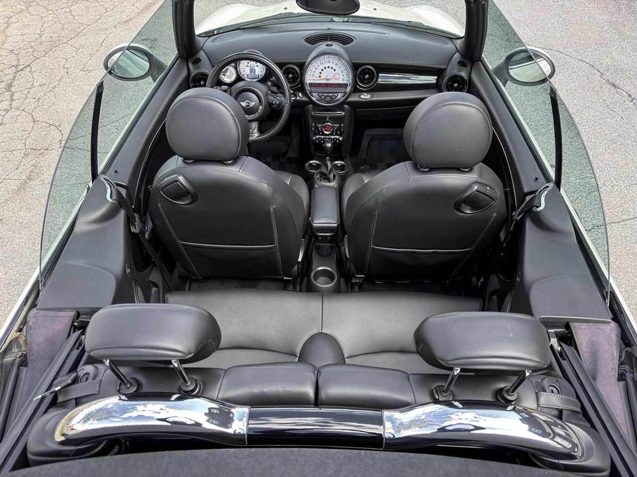 2011 MINI Cooper Convertible Photo