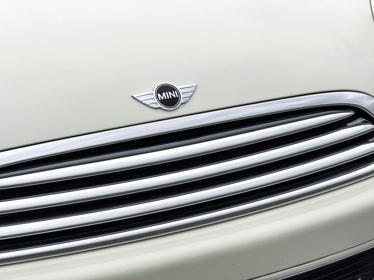 2011 MINI Cooper Convertible Photo