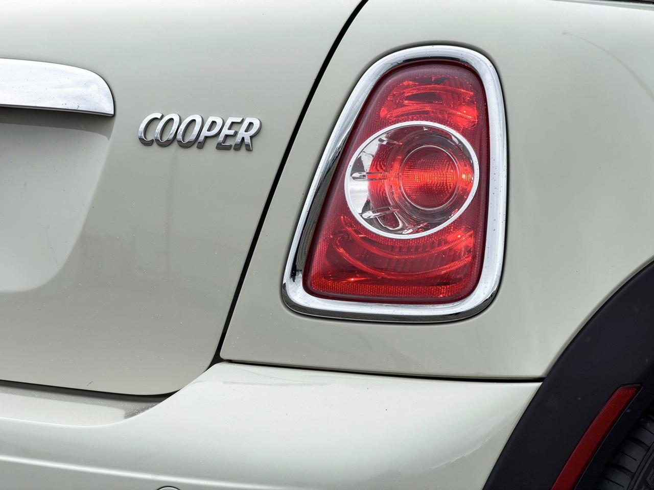 2011 MINI Cooper Convertible Photo