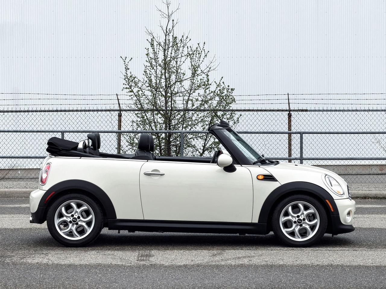 2011 MINI Cooper Convertible Photo