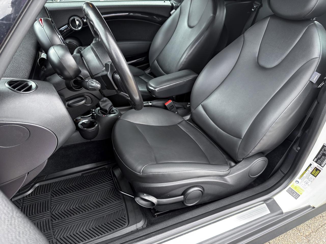 2011 MINI Cooper Convertible Photo