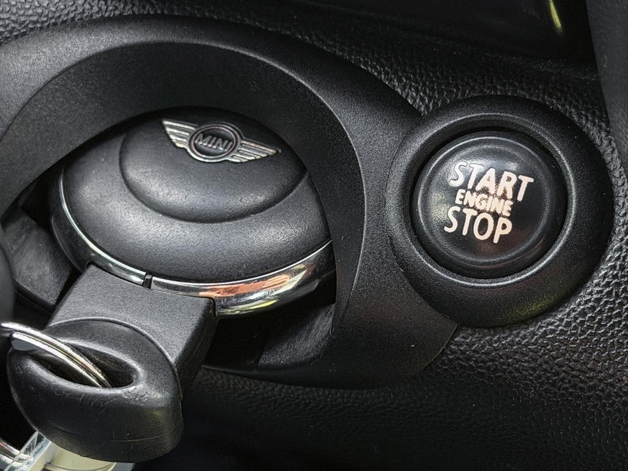 2011 MINI Cooper Convertible Photo