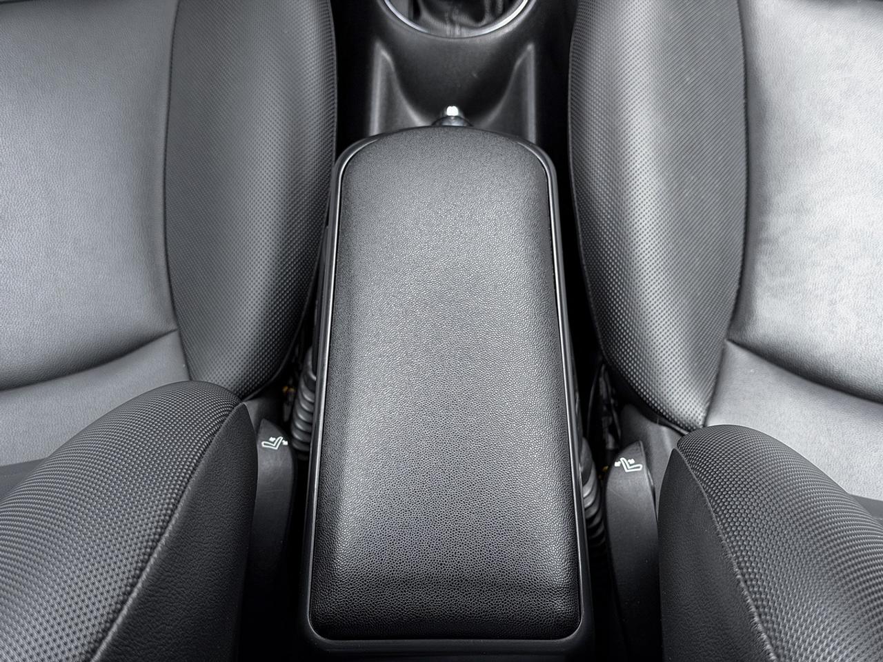 2011 MINI Cooper Convertible Photo