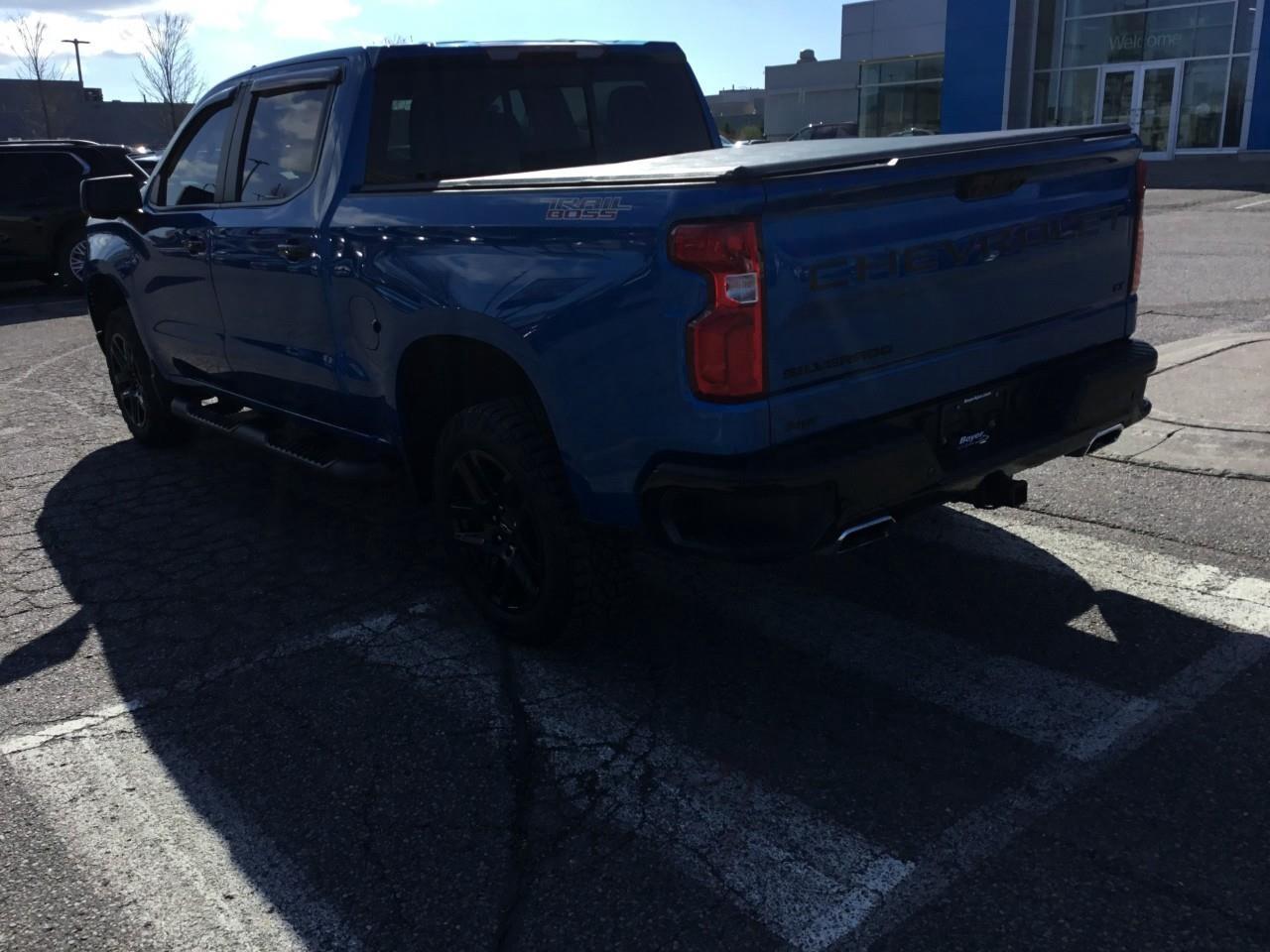 2023 Chevrolet Silverado 1500 LT Trail Boss Photo2