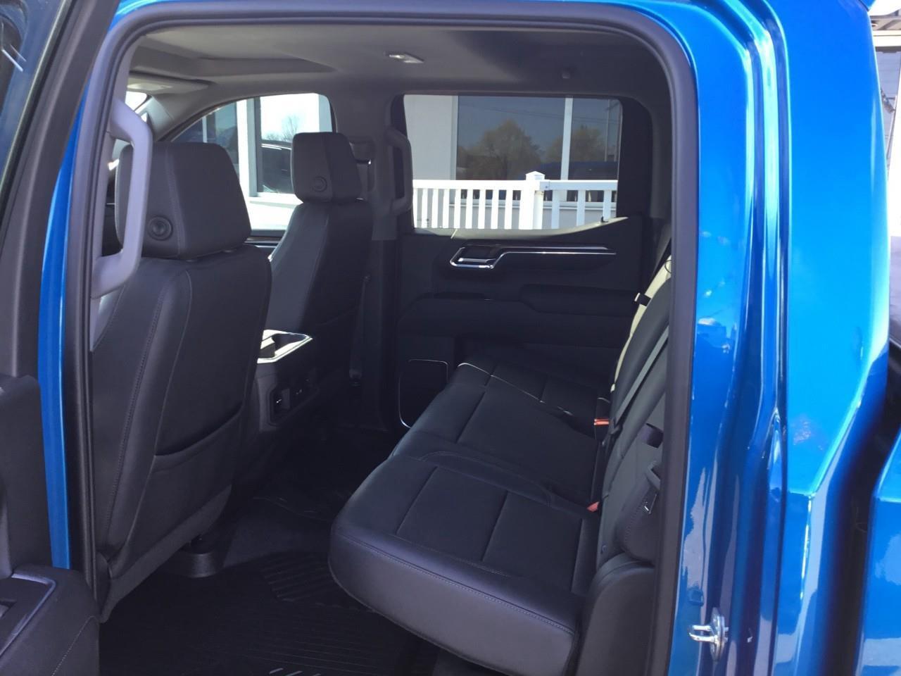 2023 Chevrolet Silverado 1500 LT Trail Boss Photo