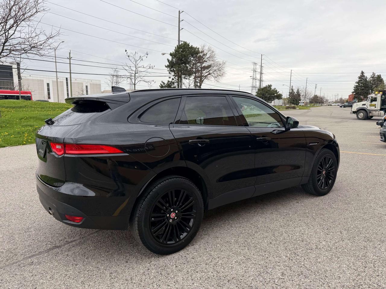 2019 Jaguar F-PACE Adaptive Cruise Blind Spot Merdian Sound Certified Photo