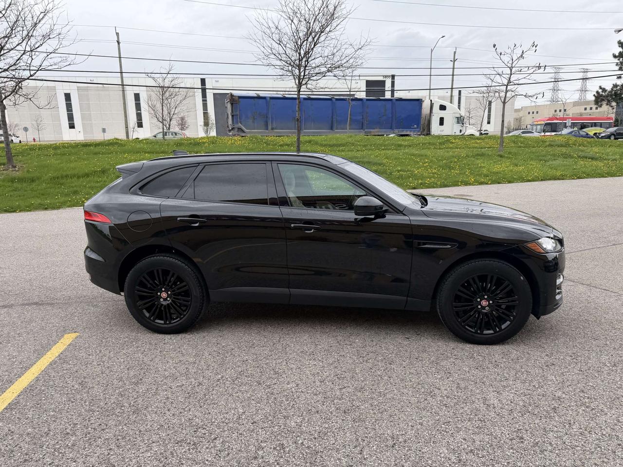 2019 Jaguar F-PACE Adaptive Cruise Blind Spot Merdian Sound Certified Photo