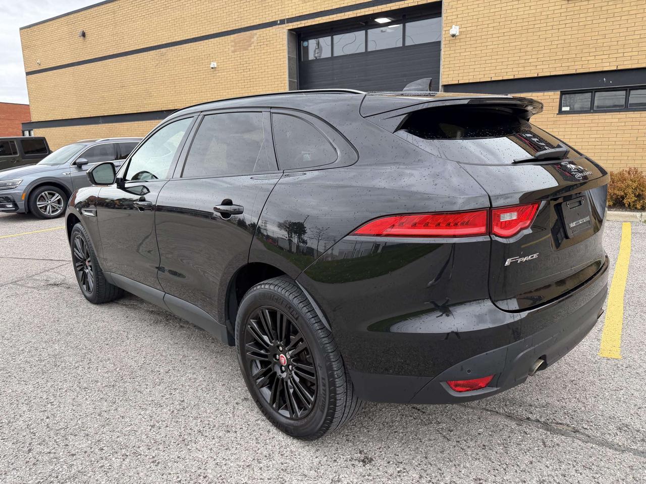 2019 Jaguar F-PACE Adaptive Cruise Blind Spot Merdian Sound Certified Photo
