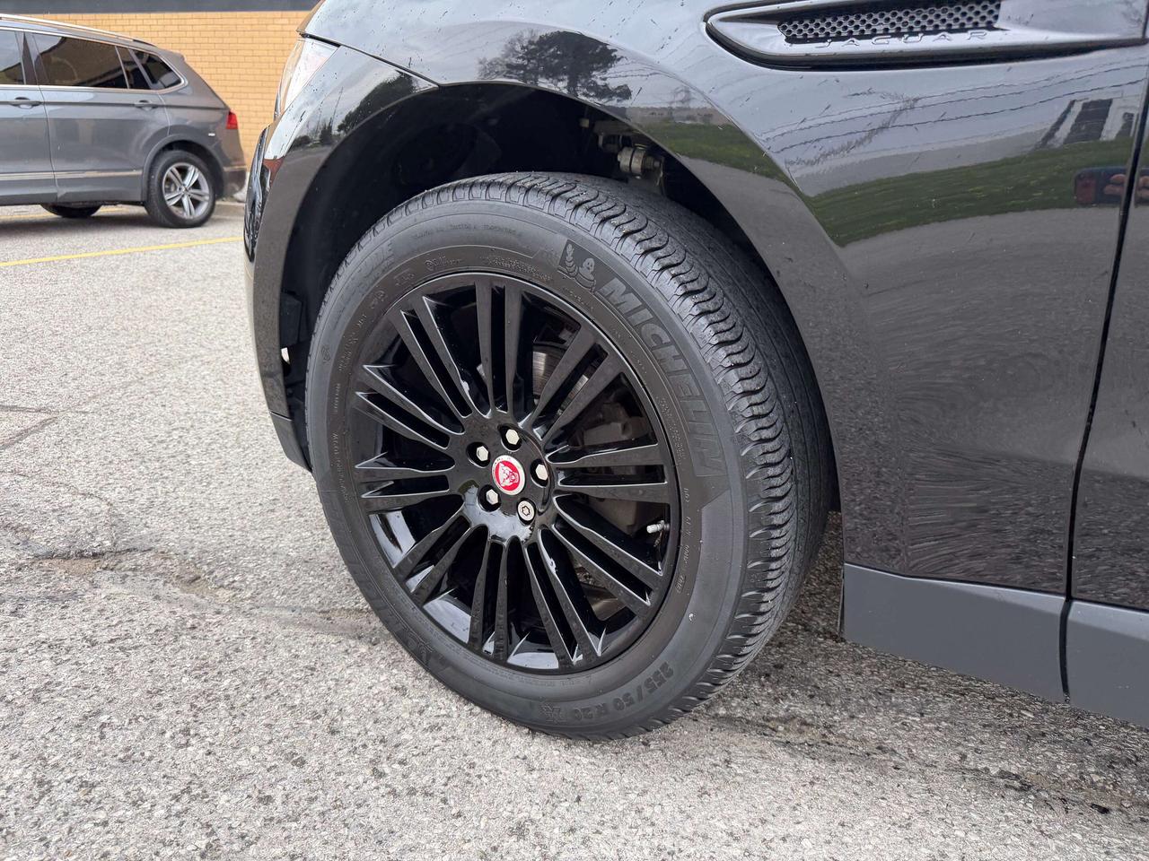 2019 Jaguar F-PACE Adaptive Cruise Blind Spot Merdian Sound Certified Photo
