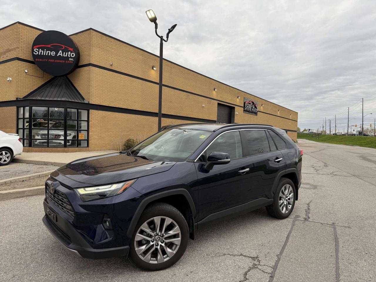 2024 Toyota RAV4 Limited 360 Camera Cooled Seat 1 Owner Certified Photo0
