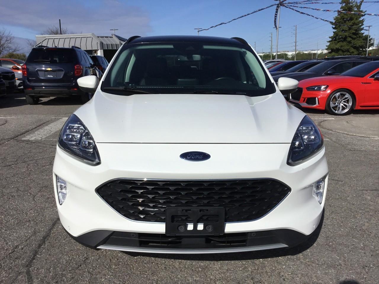 2022 Ford Escape Titanium Hybrid Photo
