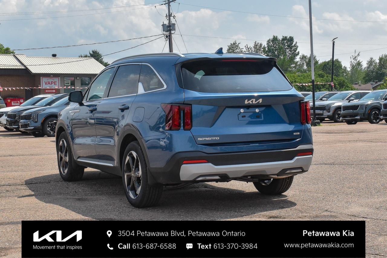 2026 Kia Sorento Plug-In Hybrid EX Sport Utility Photo