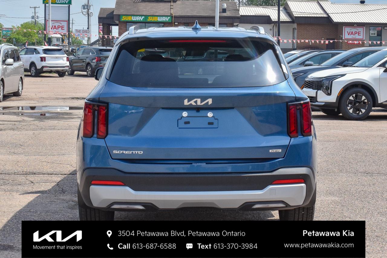 2026 Kia Sorento Plug-In Hybrid EX Sport Utility Photo