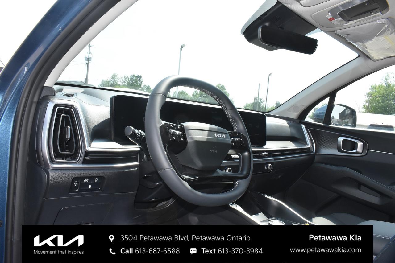 2026 Kia Sorento Plug-In Hybrid EX Sport Utility Photo
