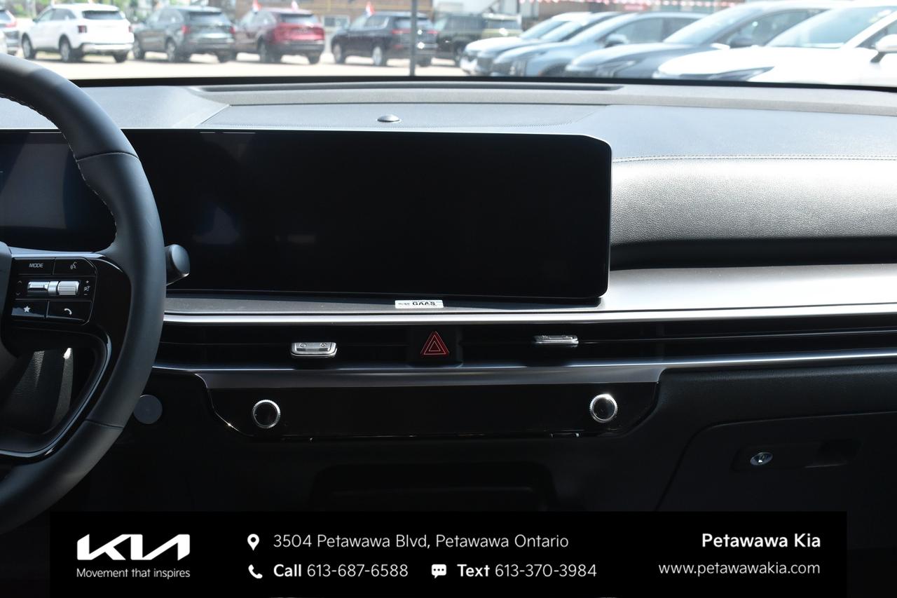 2026 Kia Sorento Plug-In Hybrid EX Sport Utility Photo