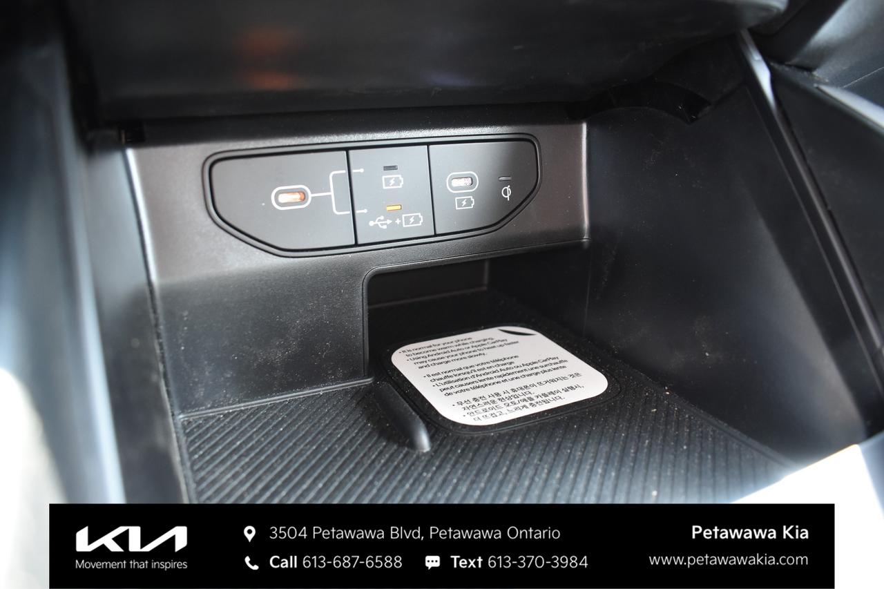 2026 Kia Sorento Plug-In Hybrid EX Sport Utility Photo