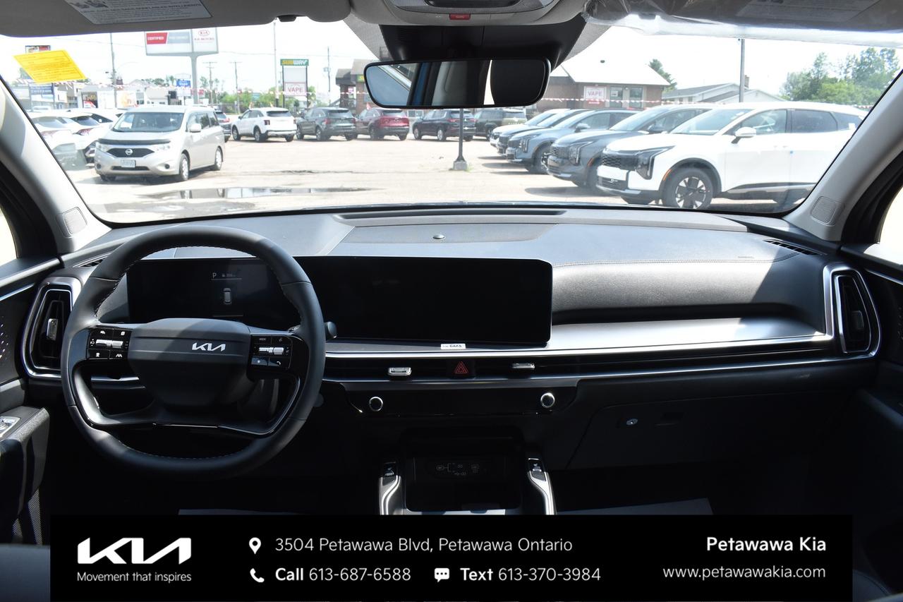 2026 Kia Sorento Plug-In Hybrid EX Sport Utility Photo