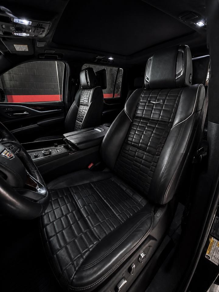 2022 Cadillac Escalade ESV Premium Luxury Platinum Photo