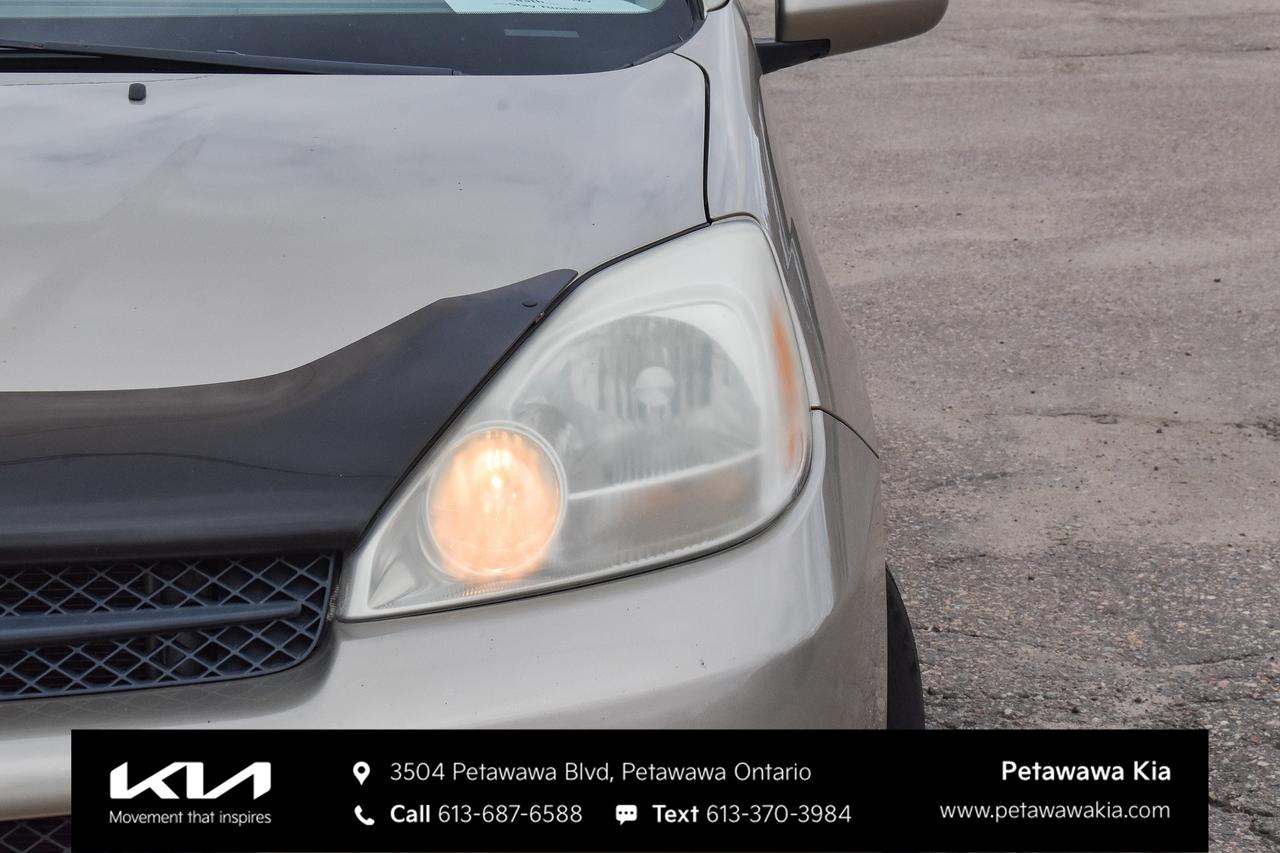 2005 Toyota Sienna CE 7 Passenger 4dr All-Wheel Drive Passenger Van Photo