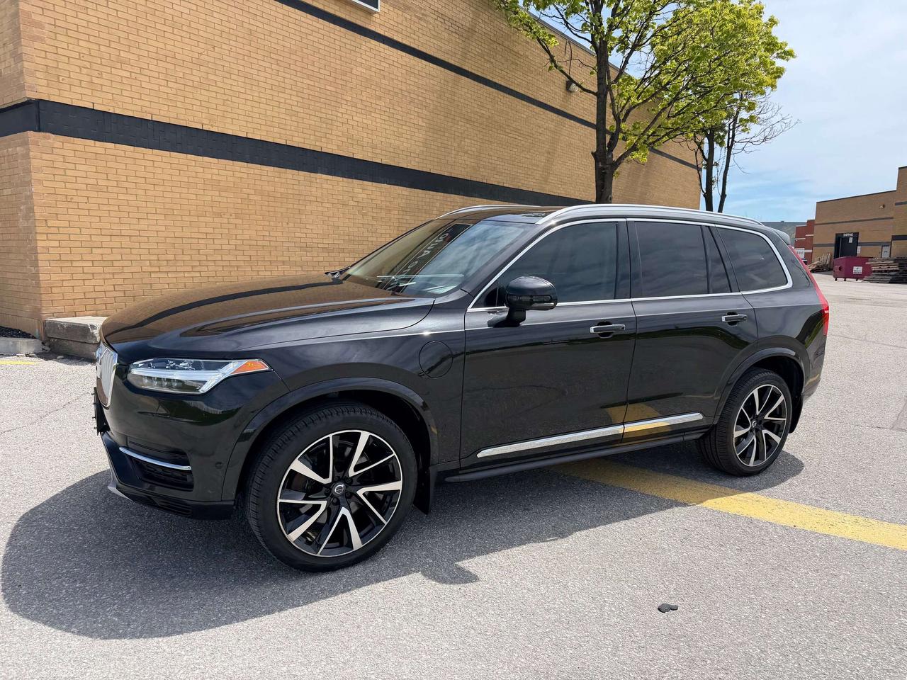 2019 Volvo XC90 T8 eAWD Plug-In Hybrid Inscription Clean Carfax Photo