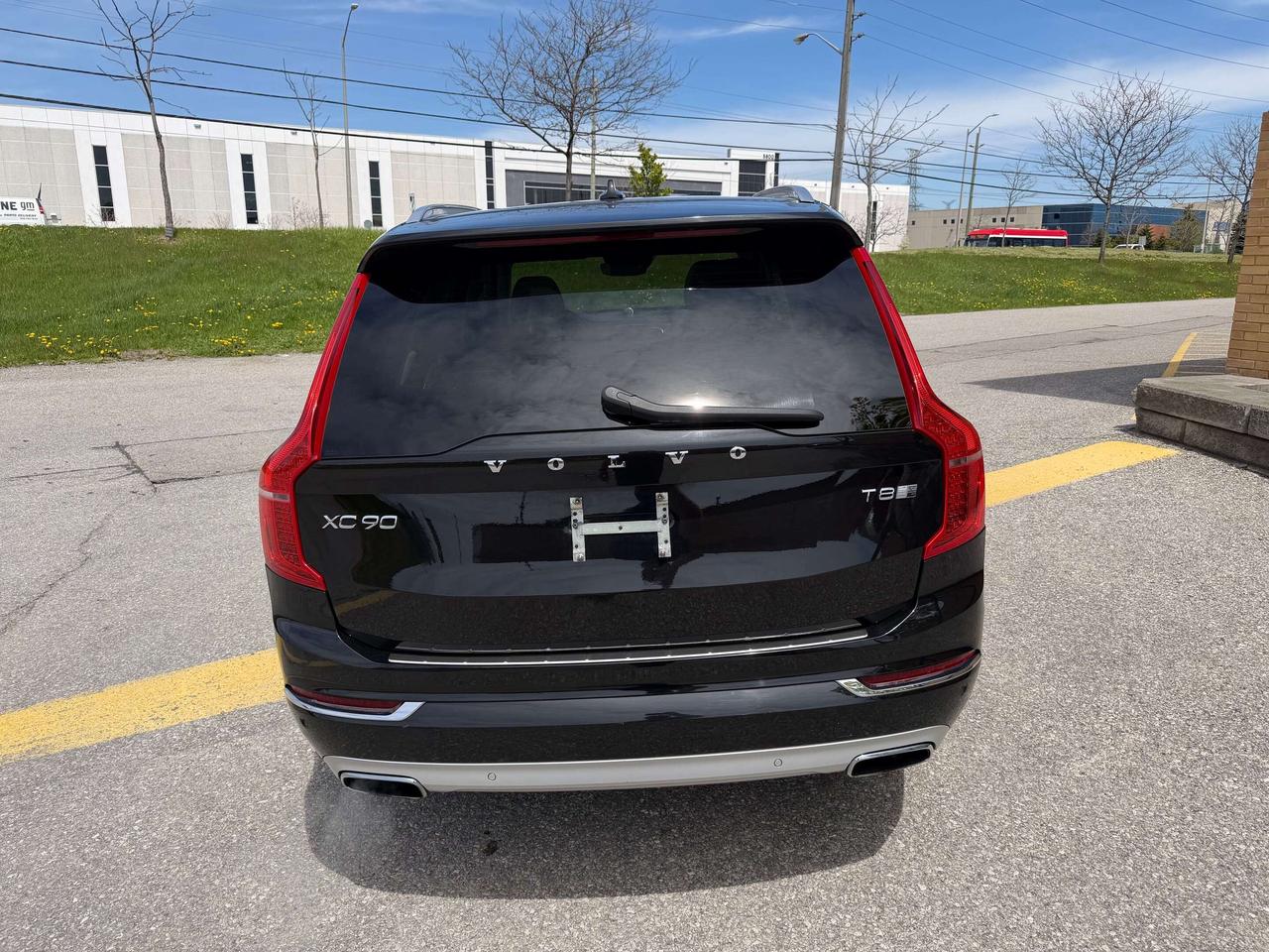 2019 Volvo XC90 T8 eAWD Plug-In Hybrid Inscription Clean Carfax Photo