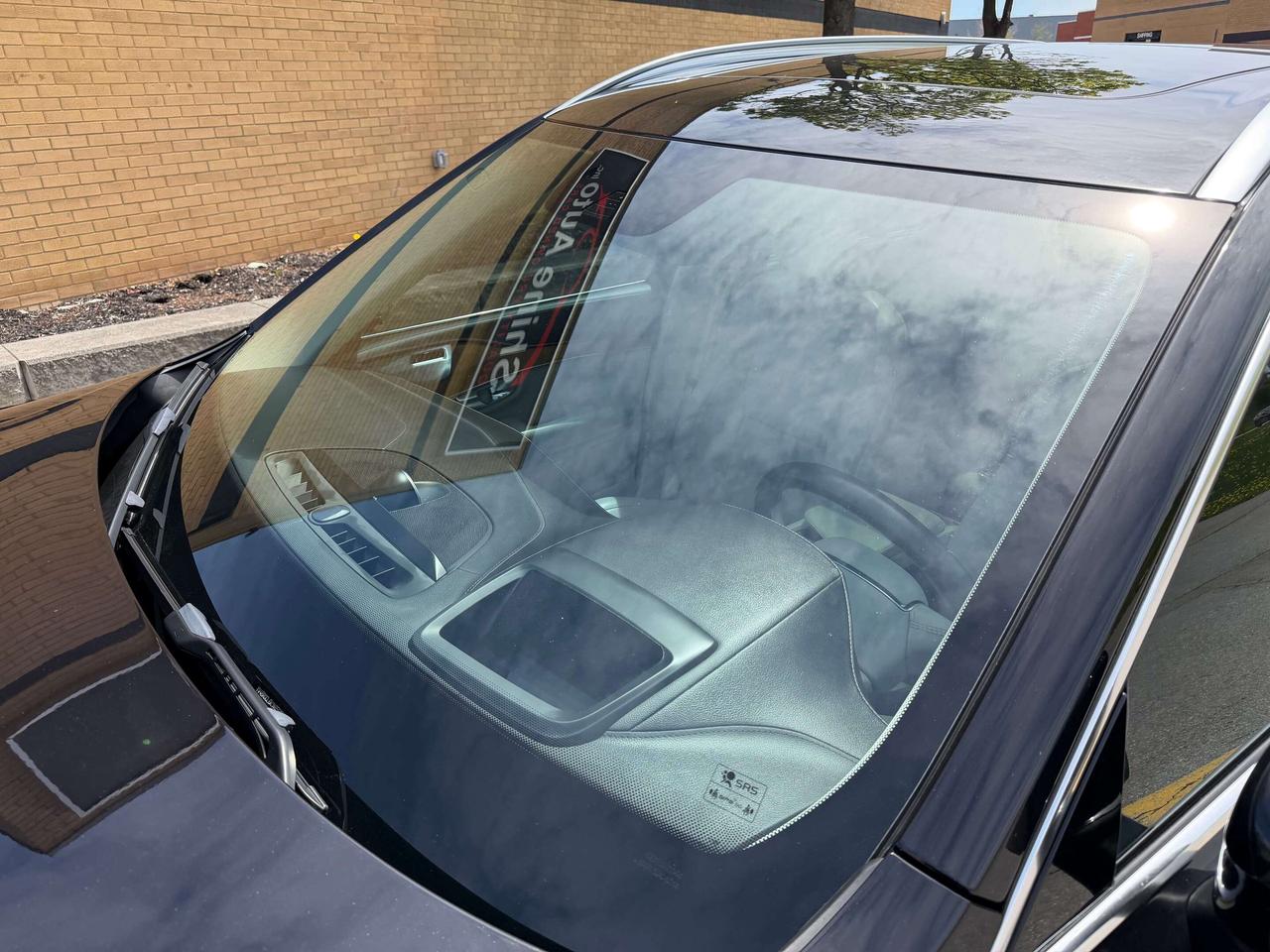 2019 Volvo XC90 T8 eAWD Plug-In Hybrid Inscription Clean Carfax Photo