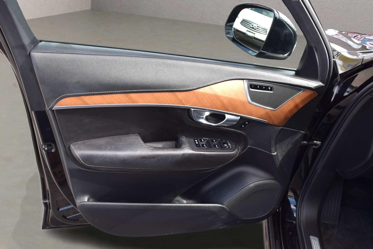 2017 Volvo XC90 AWD T6 Inscription Photo