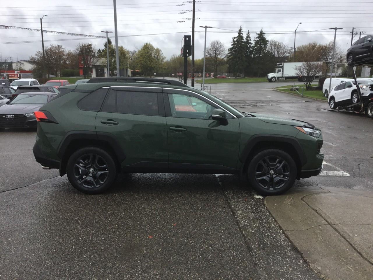 2025 Toyota RAV4 TRAIL Photo