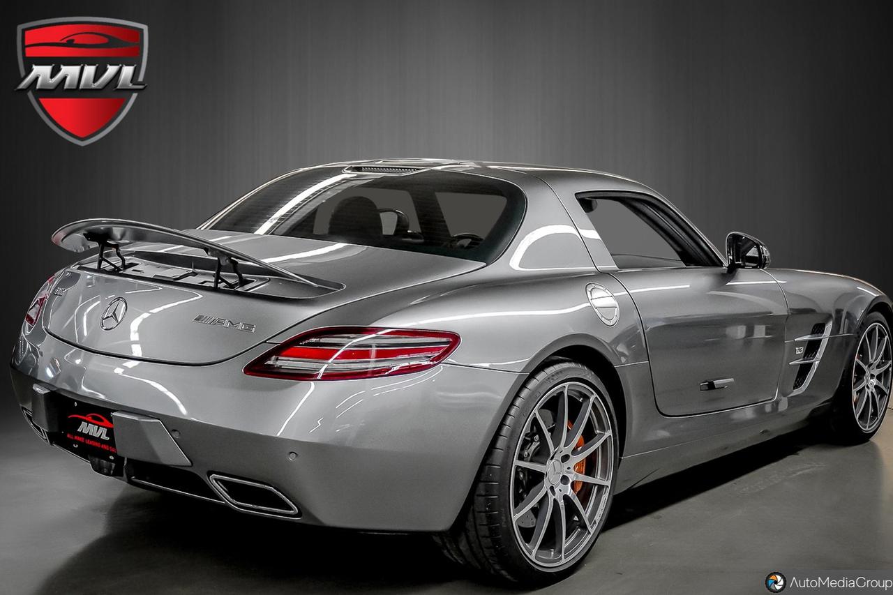 2011 Mercedes-Benz SLS AMG Base SLS AMG 2dr Coupe Photo