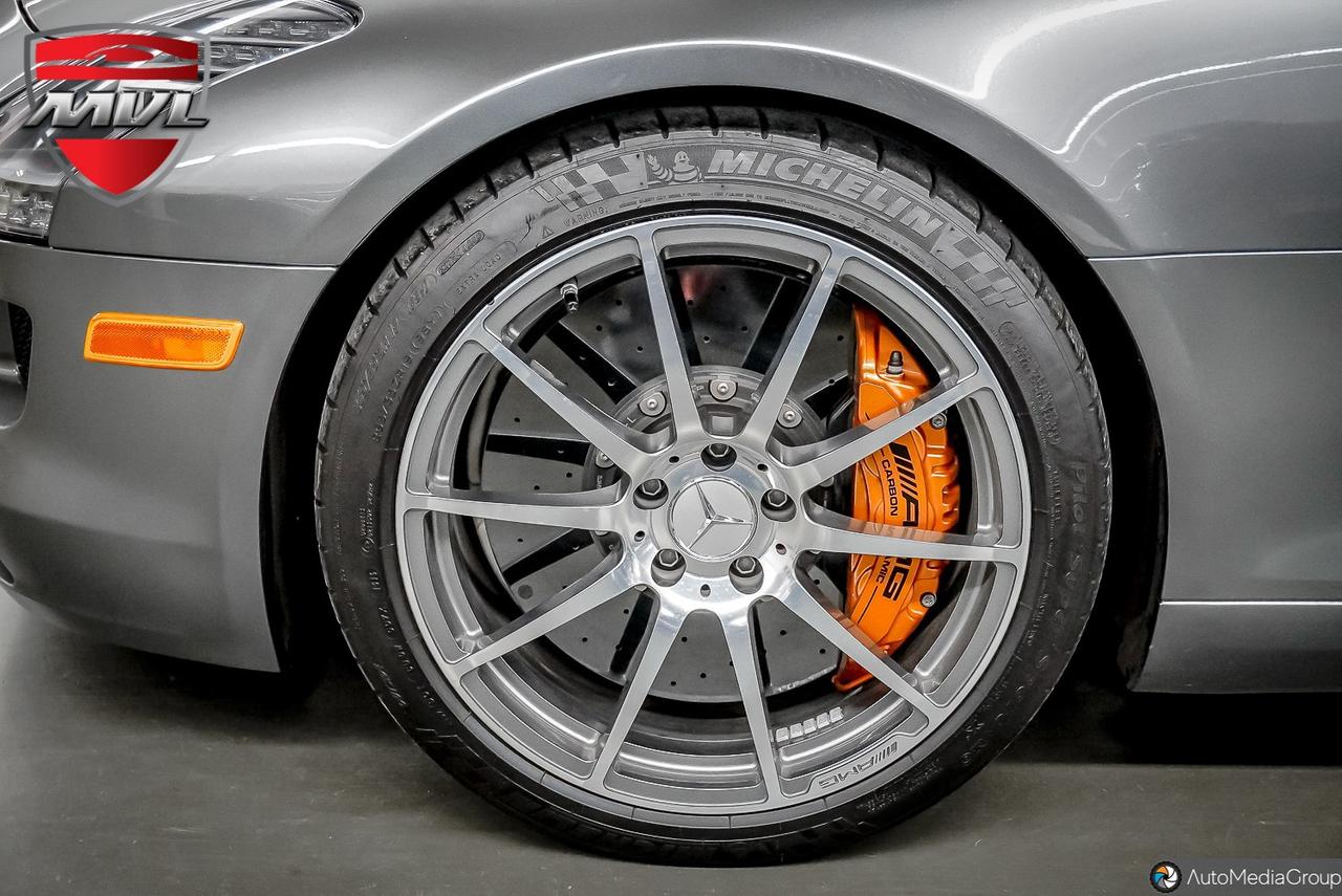 2011 Mercedes-Benz SLS AMG Base SLS AMG 2dr Coupe Photo