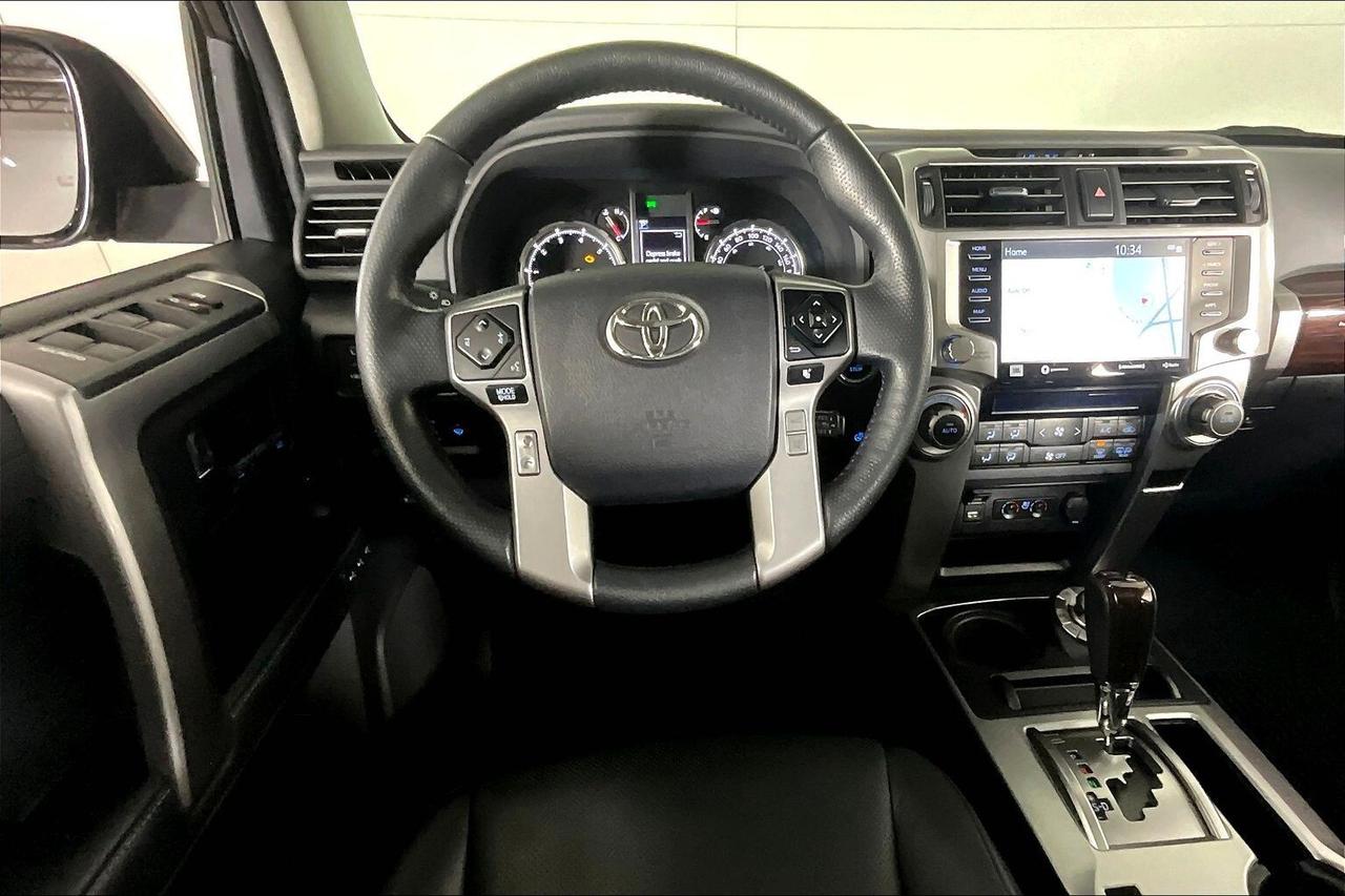 2023 Toyota 4Runner 4WD Photo