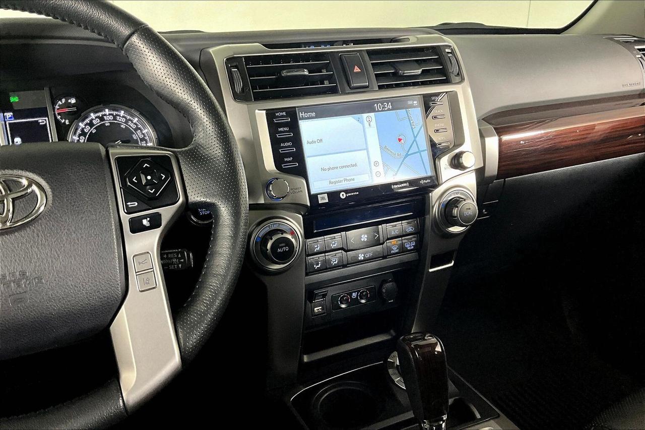 2023 Toyota 4Runner 4WD Photo
