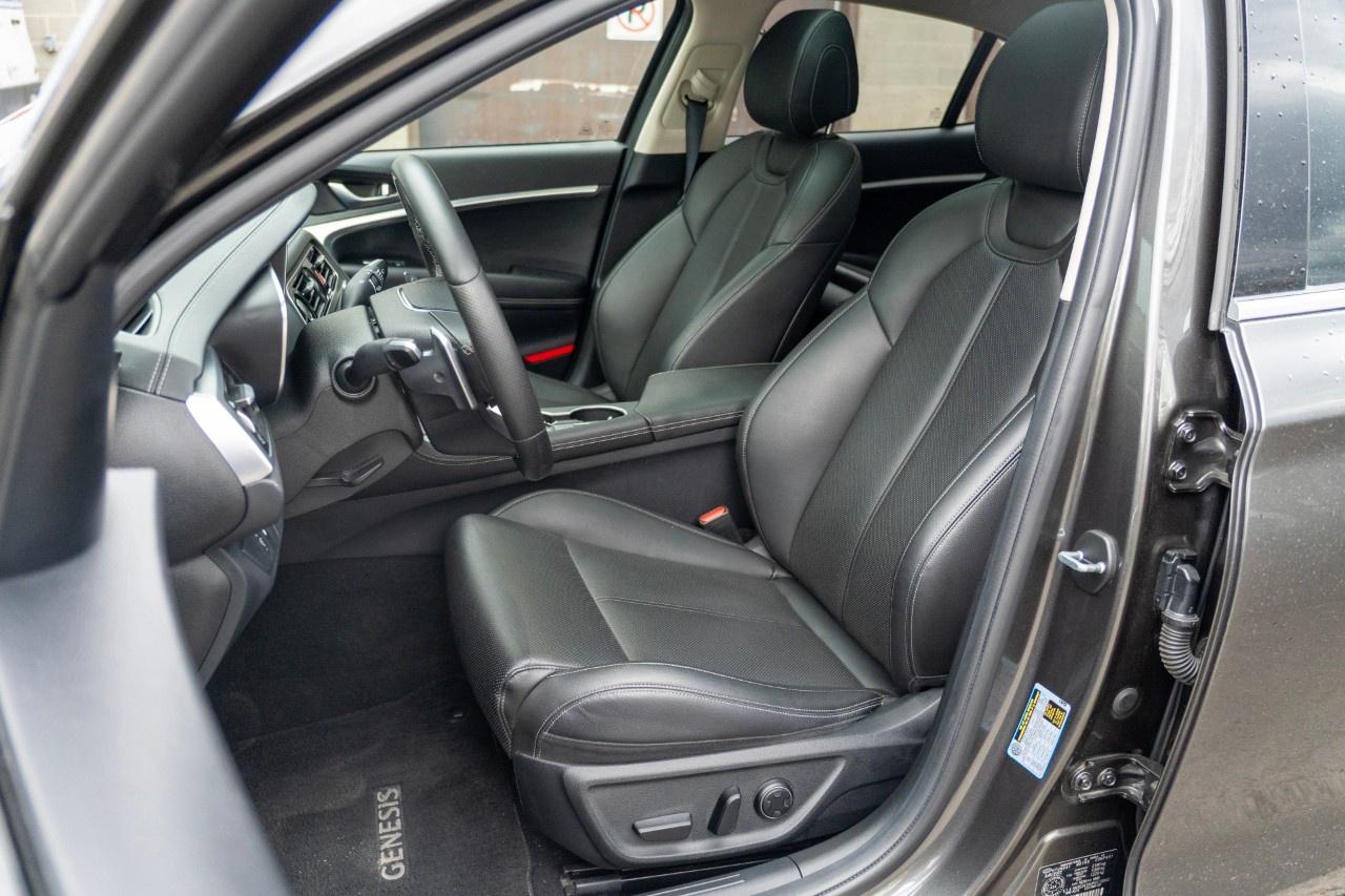 2023 Genesis G70 2.0T Select AWD Photo