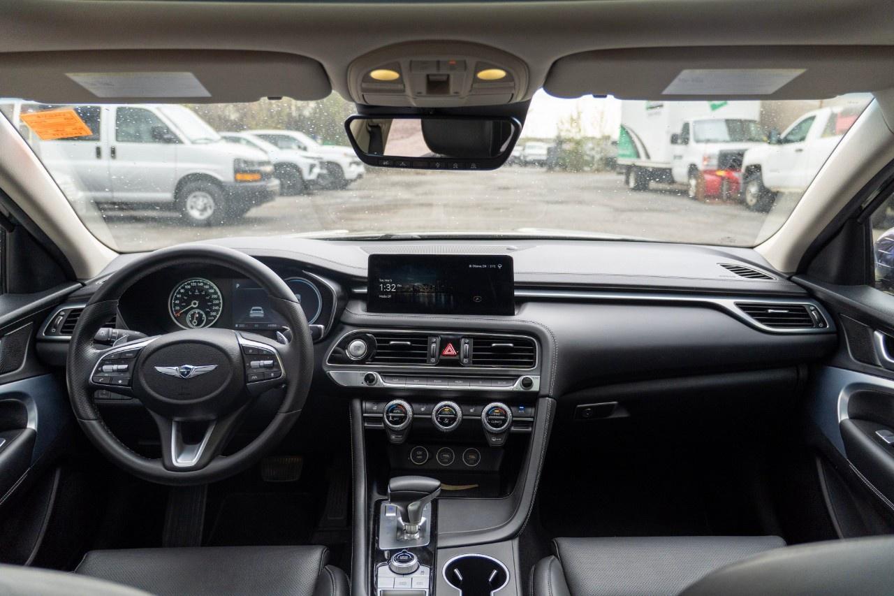2023 Genesis G70 2.0T Select AWD Photo