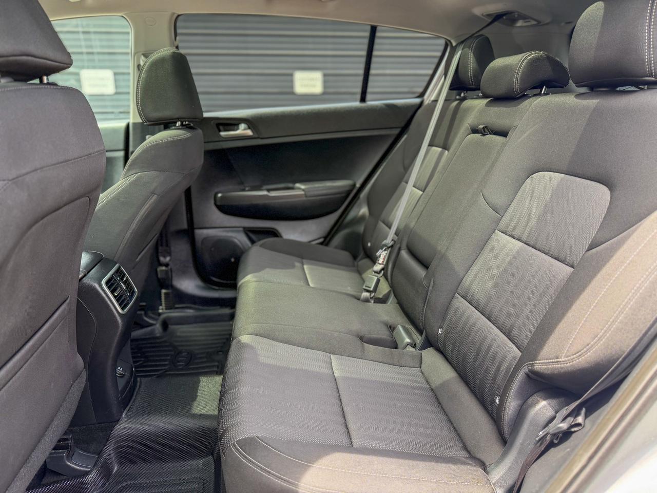 2020 Kia Sportage EX-AWD/PANO/CAMERA/LANE ASSIST/LOW KM/2.4L Photo