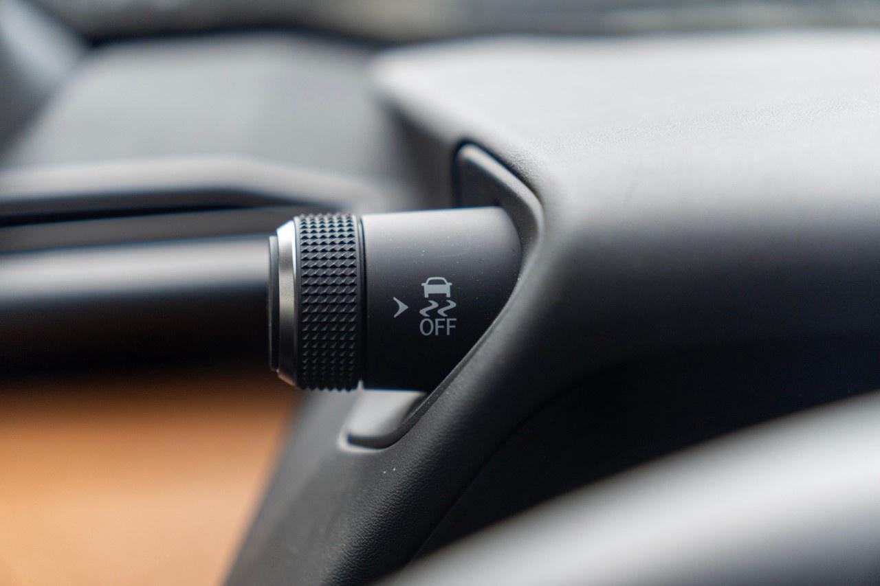 2020 Lexus UX UX 250h CVT Photo