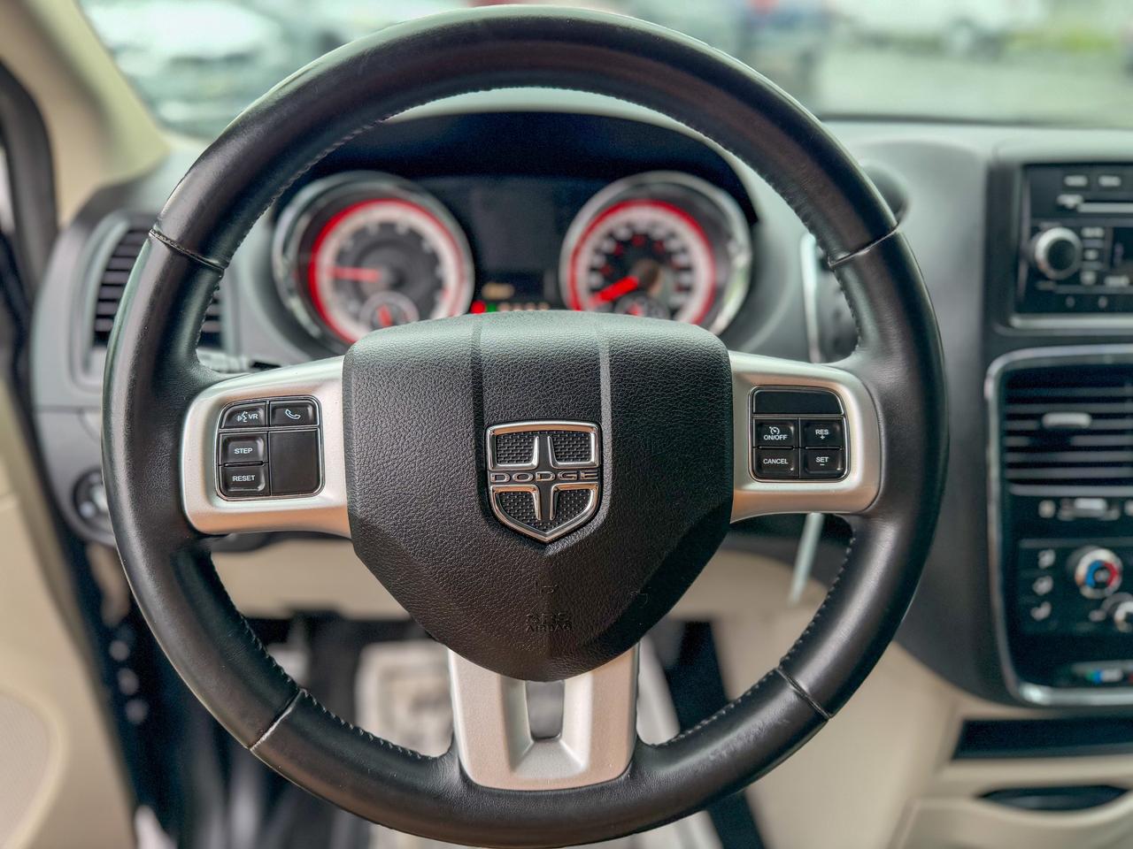 2017 Dodge Grand Caravan SXT/85,324 KM/NO ACCIDENTS/FULL SERVICE RECORDS Photo