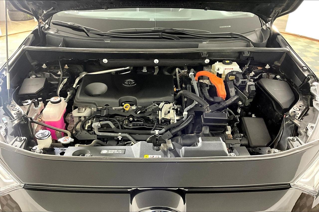 2021 Toyota RAV4 Hybrid XLE AWD Photo