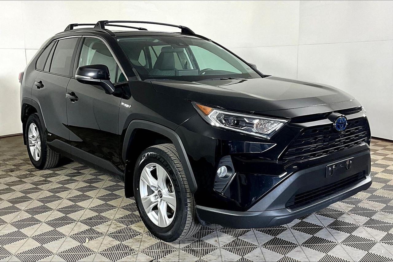 2021 Toyota RAV4 Hybrid XLE AWD Photo