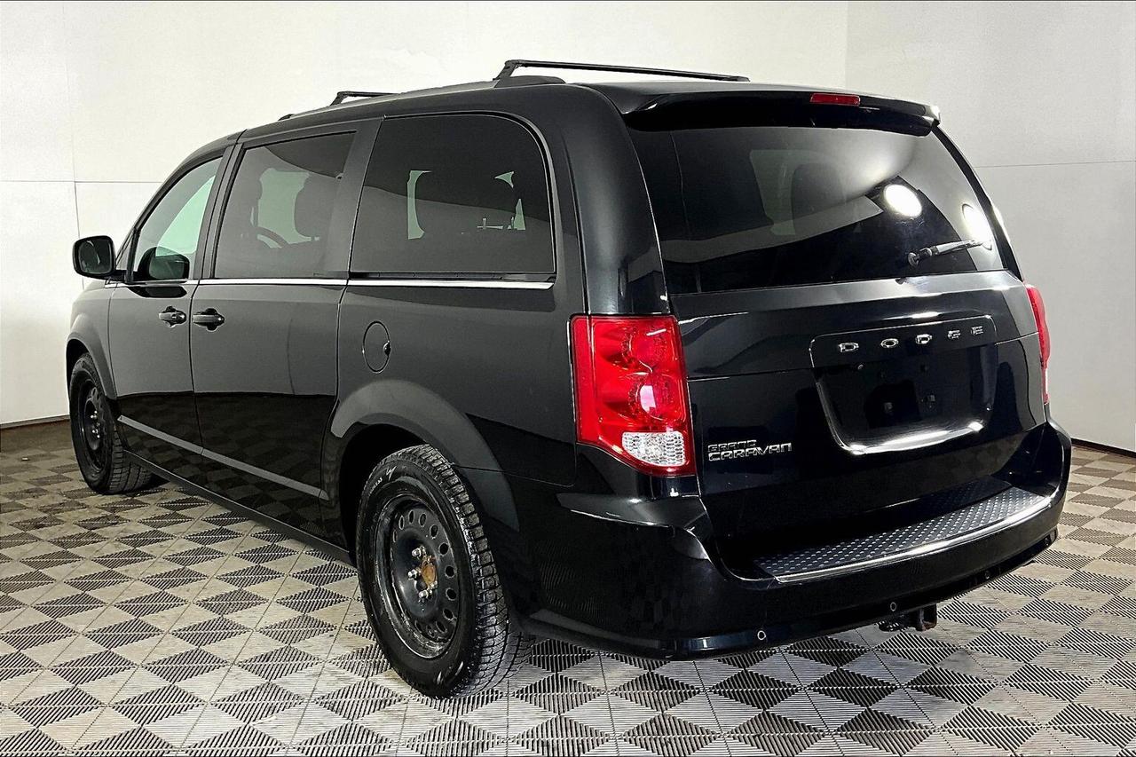 2020 Dodge Grand Caravan Premium Plus 2WD Photo