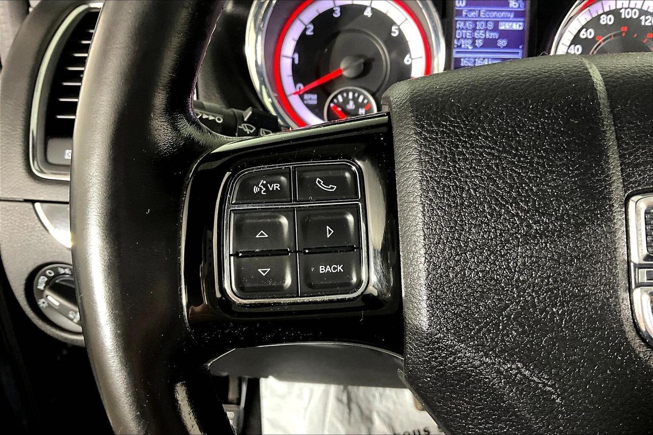 2020 Dodge Grand Caravan Premium Plus 2WD Photo