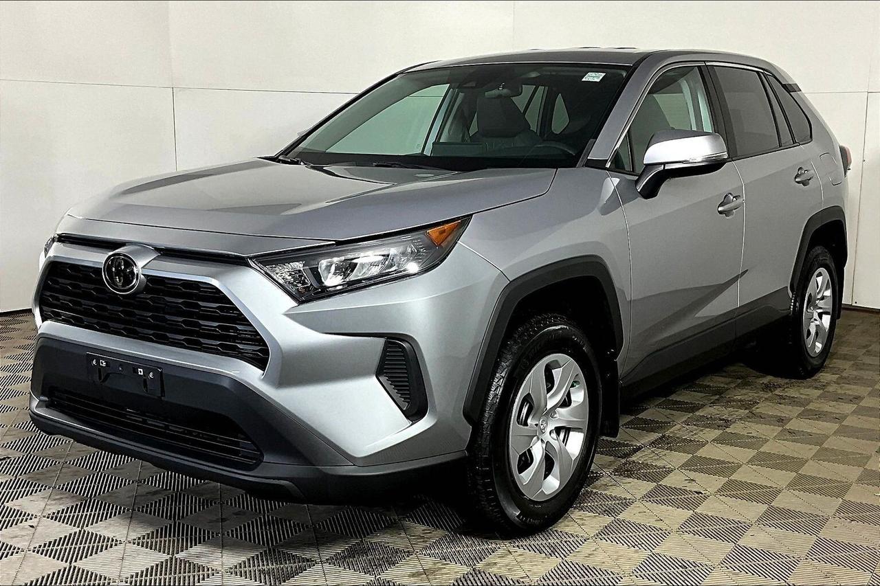 2023 Toyota RAV4 LE AWD Photo