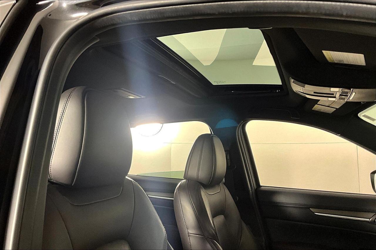 2022 Mazda CX-5 Signature AWD Photo