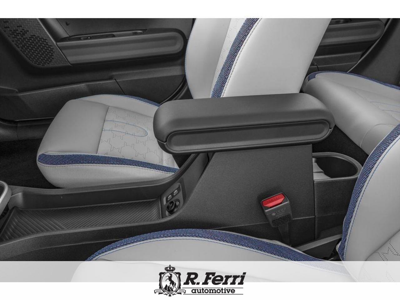 2026 MINI 5 Door Cooper S 4dr Hatchback Photo
