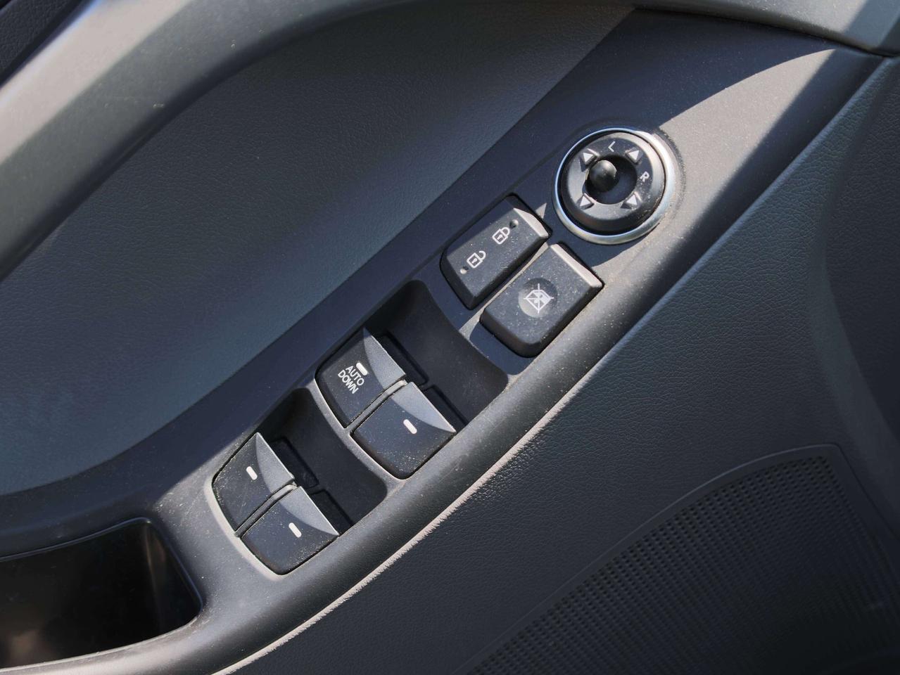 2014 Hyundai Elantra GL   Heated Seat   CERTIFIED   Air Condition Photo