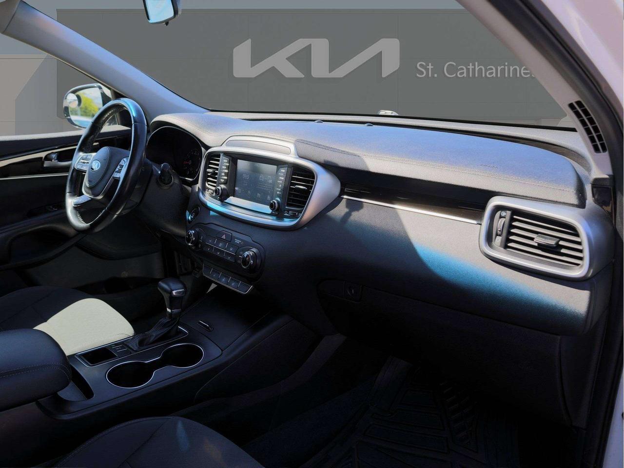 2019 Kia Sorento LX AWD   Htd Steering   Push Start   Android Auto Photo