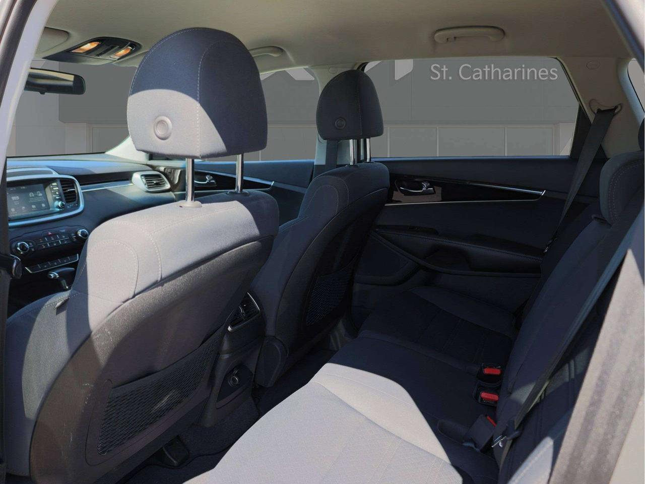 2019 Kia Sorento LX AWD   Htd Steering   Push Start   Android Auto Photo